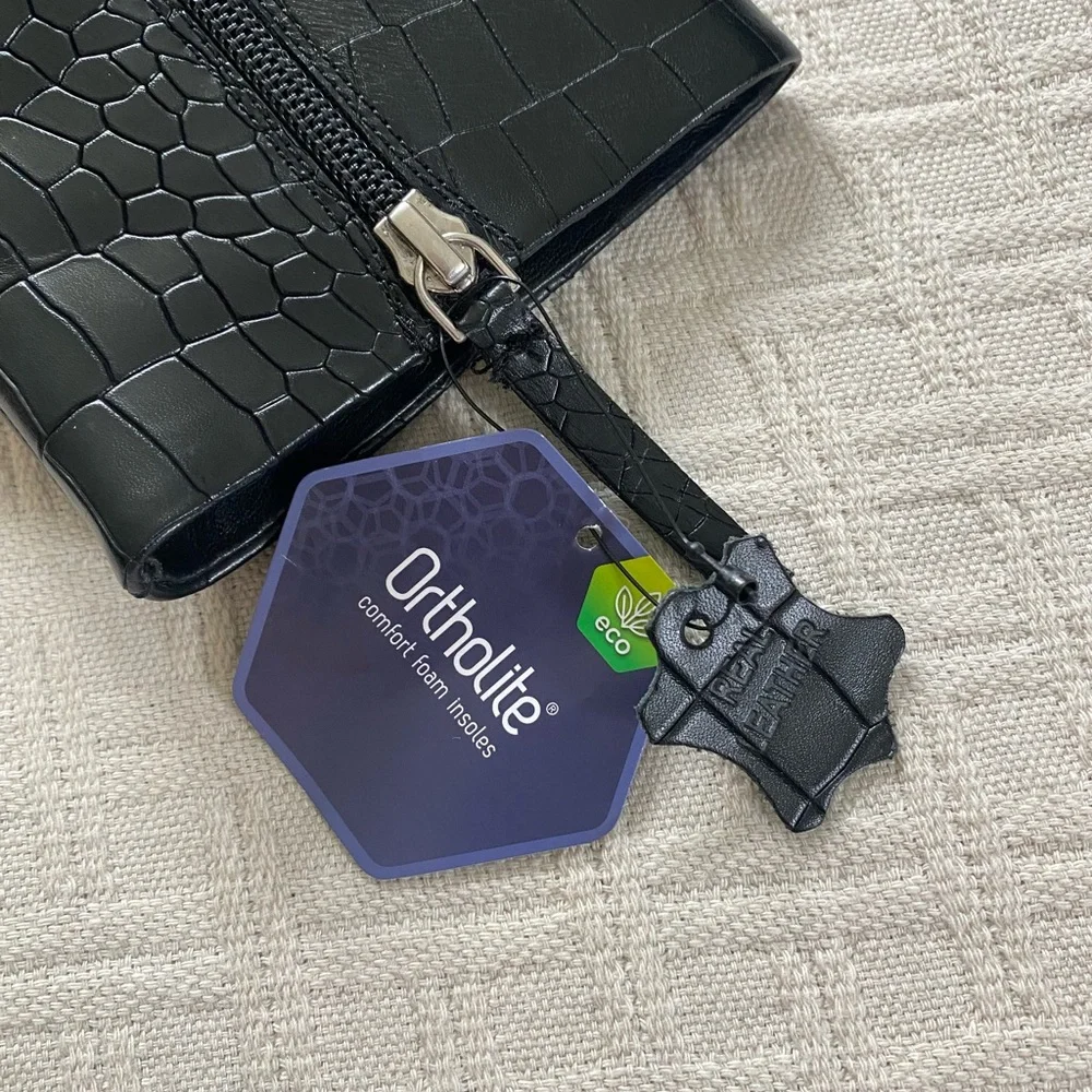 Anthony Veer black leather booties. - Picture 10 of 12